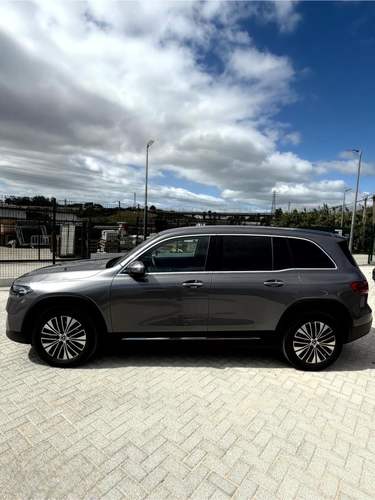 Mercedes-Benz EQB 250+ Progressive